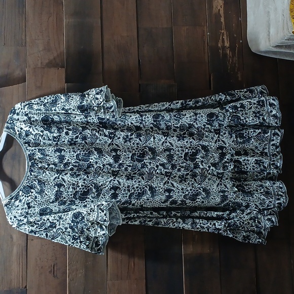 Floral Print Ruffle Dress - Picture 6 of 6